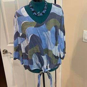 Olivia & Martin Blue and Olive Green Tie Waist Plus Size Top - Size 2X